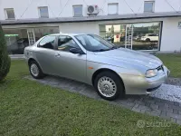 Usata Alfa Romeo 156 155 CV (114 kW) 1999 Argento Berlina