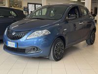 Usata Lancia Ypsilon 69 CV (50 kW) 2023 Blu Utilitaria