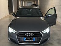 Usata Audi A3 Ambiente 110 CV (80 kW) 2017 Grigio Utilitaria