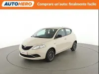 Usata Lancia Ypsilon Gold 95 CV (69 kW) 2016 Bianco Utilitaria