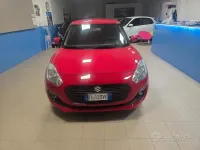 Usata Suzuki Swift 68 CV (50 kW) 2017 Rosso Utilitaria