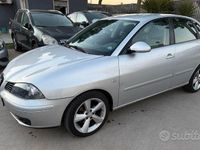 Usata Seat Ibiza 80 CV (58 kW) 2005 Grigio Utilitaria