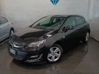 Usata Opel Astra S 131 CV (96 kW) 2013 Nero Berlina