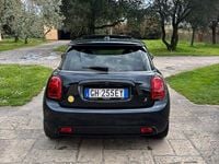 Usata Mini Cooper SE 160 kW (218 CV) 2021 Blu Utilitaria