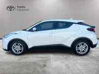 Usata Toyota C-HR Active 122 CV (89 kW) 2023 Bianco SUV