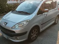 Usata Peugeot 1007 73 CV (53 kW) 2006 Monovolume