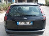 Usata Ford Focus 115 CV (84 kW) 2006 Nero Station wagon