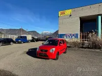 Usata Kia Picanto City 69 CV (50 kW) 2011 Rosso Utilitaria