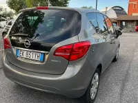 Usata Opel Meriva 95 CV (69 kW) 2011 Grigio Monovolume