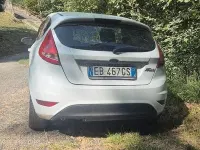 Usata Ford Fiesta Titanium 97 CV (71 kW) 2010 Bianco Berlina