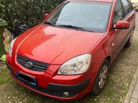 Usata Kia Rio EX 97 CV (71 kW) 2006 Rosso Berlina
