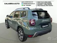 Käytetty Dacia Duster Journey 150 HP (110 kW) 2023 Vihreä Katumaasturi