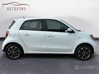 Usata Smart ForFour Passion 71 CV (52 kW) 2015 Bianco Utilitaria