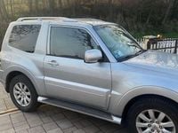 Usata Mitsubishi Pajero Intense 200 CV (147 kW) 2011 Argento SUV