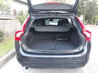 Usata Volvo V60 Momentum 120 CV (88 kW) 2017 Station wagon