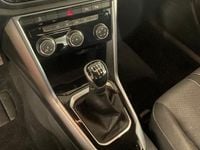 Usata VW T-Roc Life 116 CV (85 kW) 2024 Bianco SUV