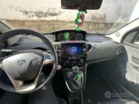 usata Lancia Ypsilon hibryd 6000 km