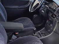 Usata Opel Zafira 101 CV (74 kW) 2001 Monovolume