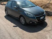 Usata Peugeot 208 2017 Grigio Utilitaria