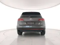 Usata VW Touareg Style 231 CV (169 kW) 2019 Grigio SUV