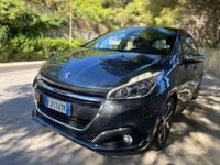 Usata Peugeot 208 Allure 75 CV (55 kW) 2017 Antracite metallizzato Utilitaria