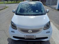 Usata Smart ForFour Passion 71 CV (52 kW) 2017 Bianco pastello Utilitaria