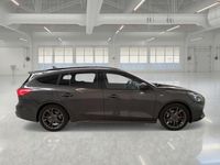 Usata Ford Focus ST-Line X 155 CV (114 kW) 2022 Grigio Station wagon