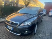 Usata Ford Focus 116 CV (85 kW) 2009 Grigio Berlina