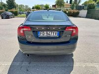 Usata Volvo S60 Business Edition 150 CV (110 kW) 2016 Grigio Berlina
