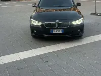 Usata BMW 318 143 CV (105 kW) 2013 Nero Berlina