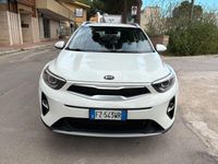 Usata Kia Stonic Style 116 CV (85 kW) 2019 Bianco SUV