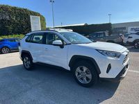 Usata Toyota RAV4 Hybrid Active 178 CV (130 kW) 2022 Super white SUV