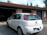 Usata Fiat Grande Punto 75 CV (55 kW) 2013 Bianco Utilitaria