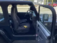 Usata Jeep Wrangler Sport 118 CV (86 kW) 1999 Nero SUV
