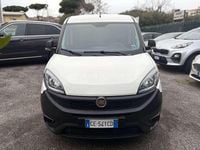 Usata Fiat Doblò Lounge 95 CV (69 kW) 2021 Bianco Monovolume