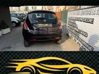 Usata Lancia Ypsilon Silver 80 CV (58 kW) 2014 Viola Utilitaria