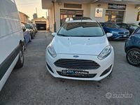 Usata Ford Fiesta 95 CV (69 kW) 2016 Bianco Berlina