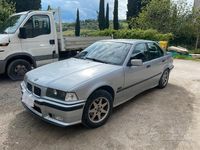 Usata BMW 325 143 CV (105 kW) 1997 Grigio Berlina