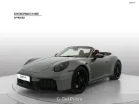 Nuova Porsche 911 Carrera 4 GTS 541 CV (397 kW) 2026 Verde Cabrio