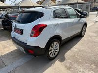 Usata Opel Mokka Cosmo 131 CV (96 kW) 2015 Bianco SUV