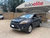 Usata Ford Kuga 140 CV (102 kW) 2012 Grigio SUV