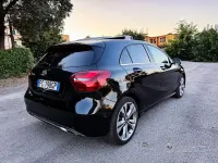 Usata Mercedes A180 109 CV (80 kW) 2015 Nero Utilitaria