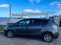Usata Toyota Verso Active 124 CV (91 kW) 2013 Grigio Monovolume