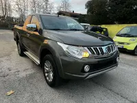 Usata Mitsubishi L200 181 CV (133 kW) 2018 Grigio Pick-up