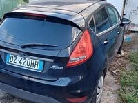 Usata Ford Fiesta 97 CV (71 kW) 2009 Nero Utilitaria