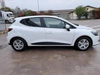 Usata Renault Clio IV 75 CV (55 kW) 2015 Bianco Berlina