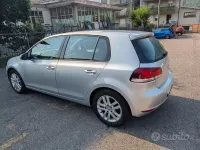 Usata VW Golf VI 102 CV (75 kW) 2010 Grigio Utilitaria