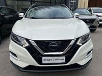 Usata Nissan Qashqai N-Connecta 131 CV (96 kW) 2017 Bianco SUV