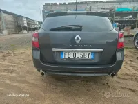 Usata Renault Laguna III 173 CV (127 kW) 2014 Nero Station wagon