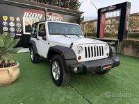 Usata Jeep Wrangler Sport 199 CV (146 kW) 2011 Bianco SUV